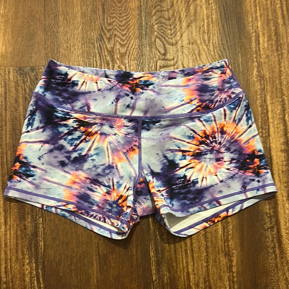 Born Primitive Double take booty shorts